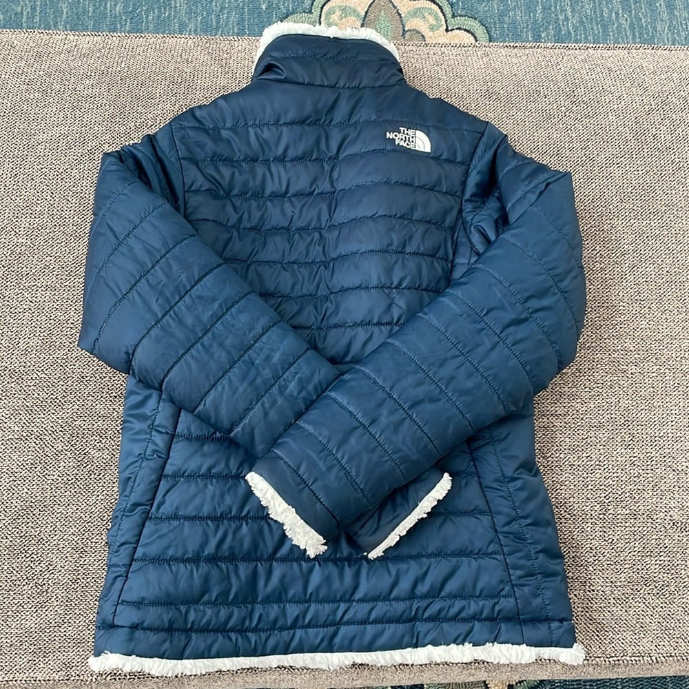 North Face Reversible Quilted Winter Jacket - image 6